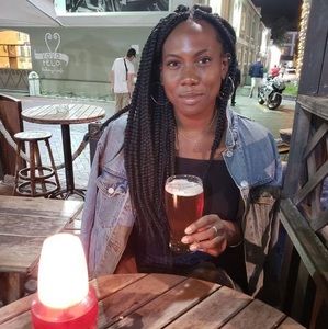 Meet your Posher, Zenobia